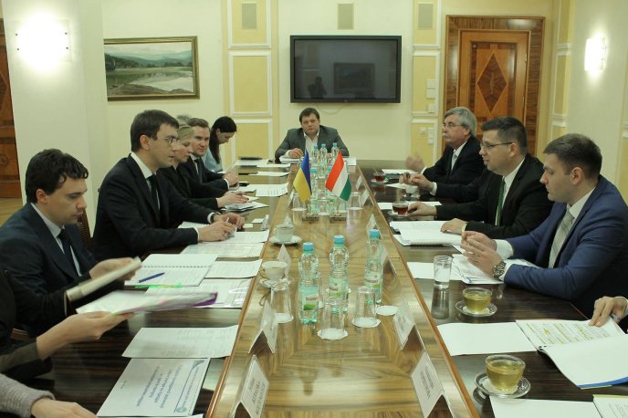 Угорщина готова продовжити маршрут швидкісного потягу "Будапешт-Мукачево" до Львова – 01 Угорщина готова продовжити маршрут швидкісного потягу "Будапешт-Мукачево" до Львова – 01