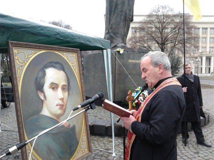 В Ужгороді вшанували пам’ять Тараса Шевченка (ФОТО) – 03