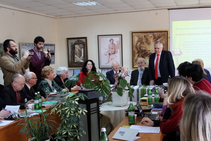 В обласному центрі відкрили міжнародну конференцію, присвячену ювілею професора Миколи Мушинки – 03