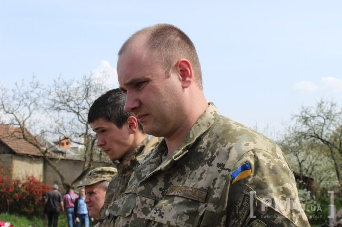 На Мукачівщині освятили пам’ятний знак бійцю АТО Олегу "Скіфу" Сидору – 02