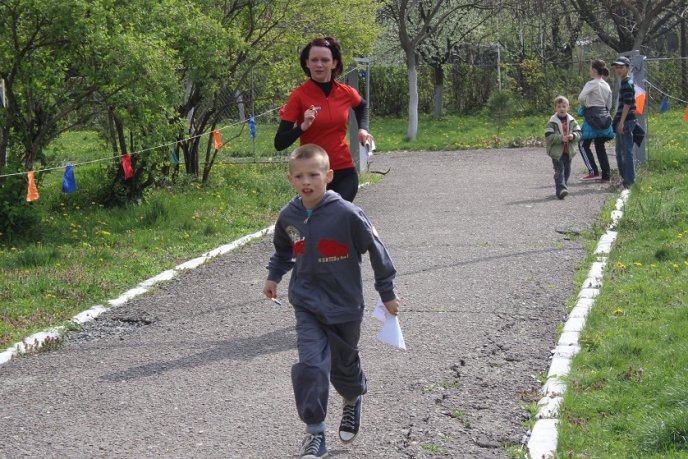 У Мукачеві пройшов перший з цьогорічних обласних чемпіонатів зі спортивного орієнтування (ФОТО) – 09
