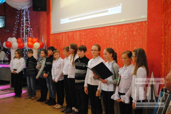 Святий Миколай завітав до діток села Дерцен (ФОТО) – 06