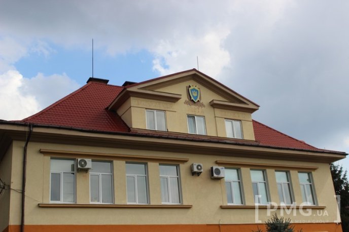 Мукачівські активісти пікетували місцеву прокуратуру – 06