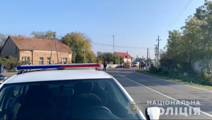 Загинули двоє молодих дівчат: подробиці моторошної аварії – 03