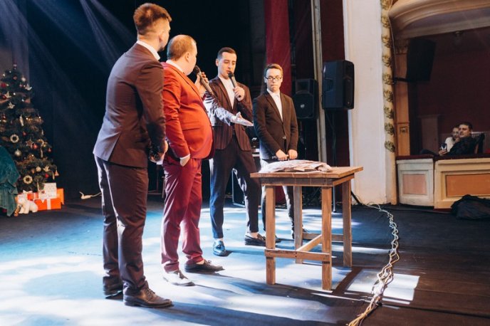 "Мукачево майліпшоє": як гумористи містян веселили – 26