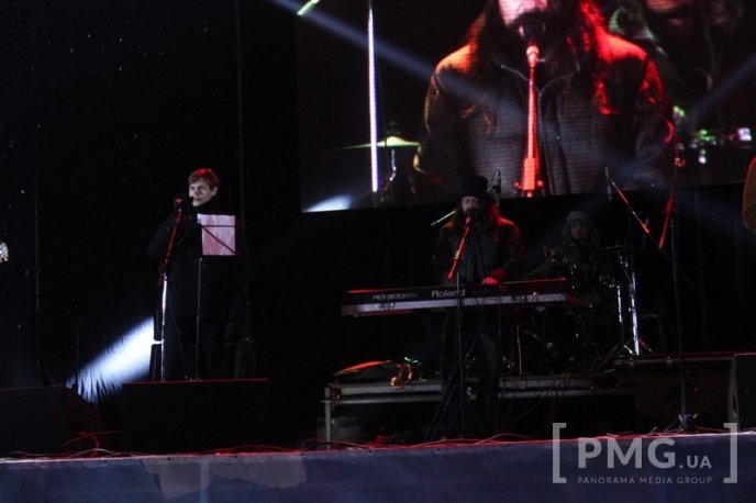 У Мукачеві офіційно відкрили фестиваль "Червене вино-2017" – 05