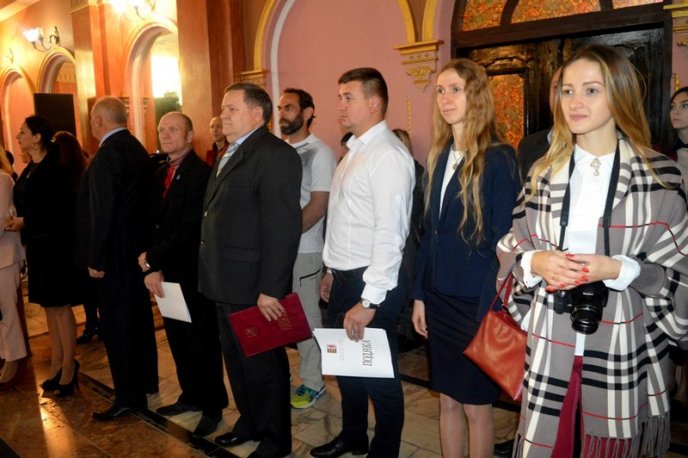 На Закарпатті відзначили кращих представників сфери туризму – 03