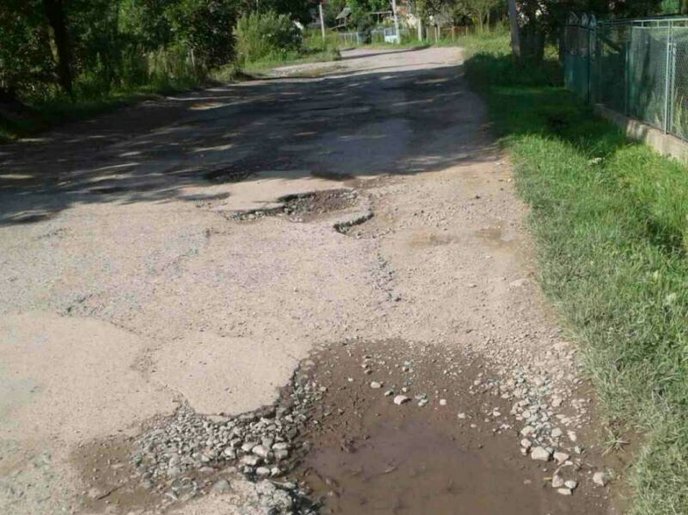 В одному з районів завершують капітальний ремонт дороги – 01