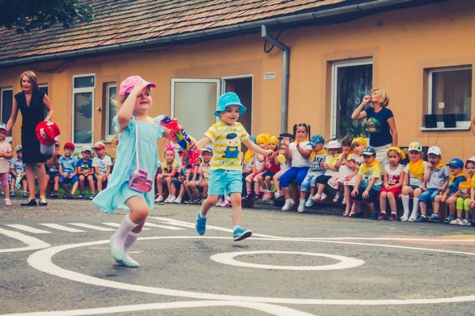 Пупс в шоколаді або Як мукачівська малеча відзначала свято шоколаду – 06