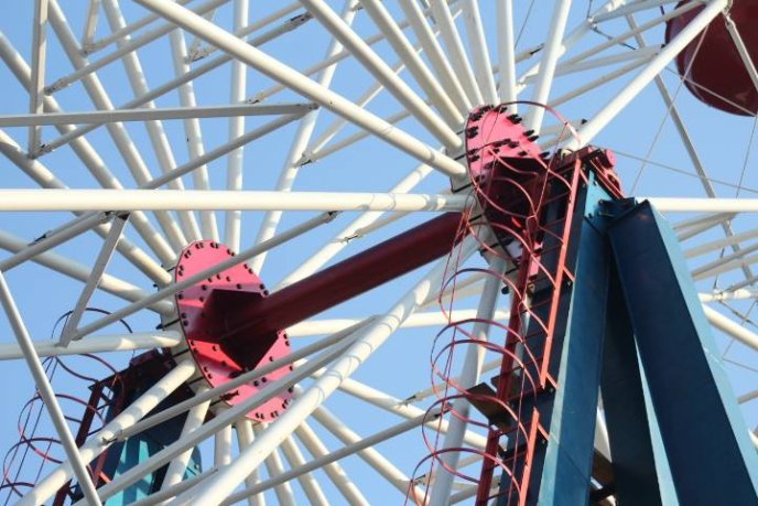 Завтра у Мукачеві планують запустити оглядове колесо – 07