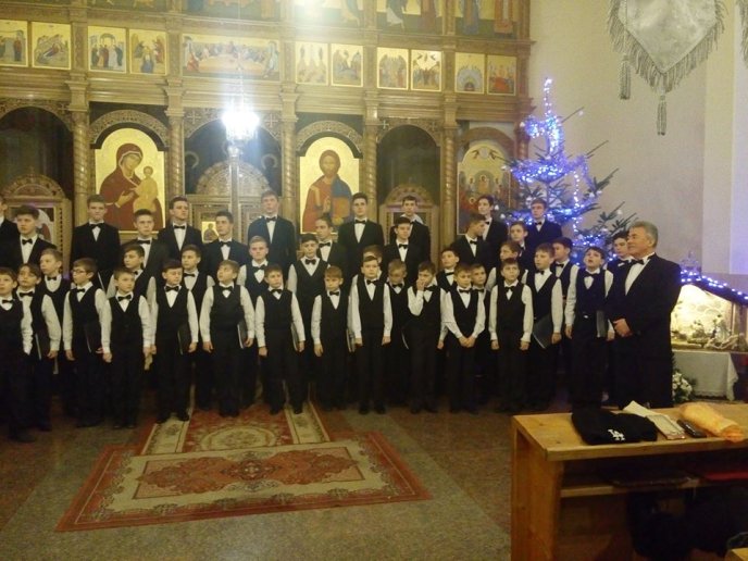 Серію різдвяних концертів Мукачівський хор хлопчиків та юнаків розпочав з греко-католицького Успенського собору – 03
