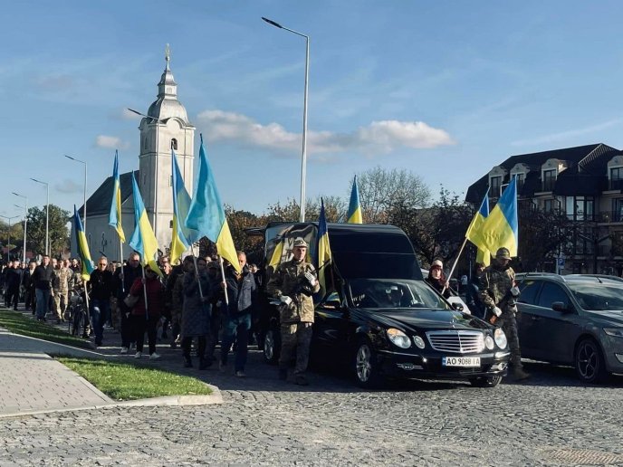 Сьогодні Закарпаття прощалось із Героєм – 02