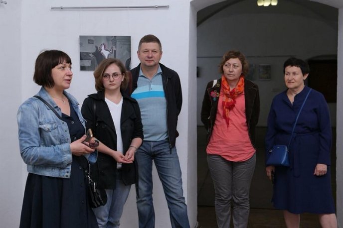 У Мукачеві презентували фотовиставку "Політика тіла" – 03 У Мукачеві презентували фотовиставку "Політика тіла" – 03