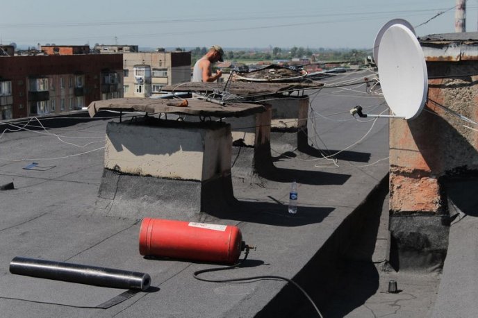 На ремонт даху багатоповерхівки виділили 600 тисяч – 04