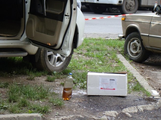 В Ужгороді намагалися спалити джип одному з провідних діячів ромської громади Ужгорода (ФОТО) – 11