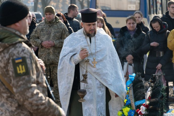 До кінця залишався вірним військовій присязі: в області поховали Героя – 03