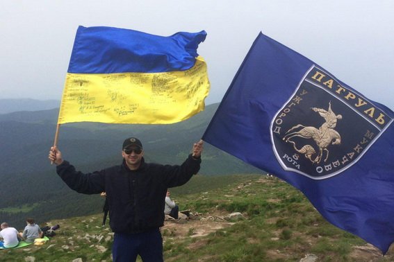 Мукачівські поліцейські кинули виклик найвищій точці України – 01 Мукачівські поліцейські кинули виклик найвищій точці України – 01