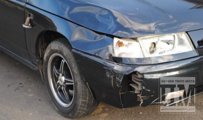 У Мукачеві пенсіонерка потрапила під колеса автівки (ФОТО) – 01