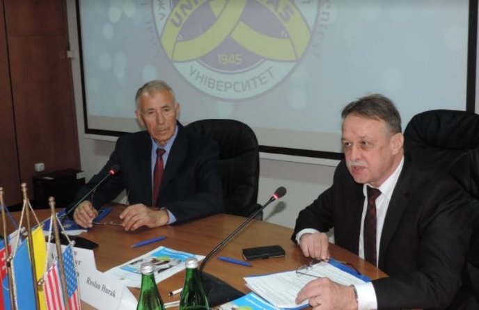 В  УжНУ відбулося засідання Ради Міжнародного консорціуму університетів – 03