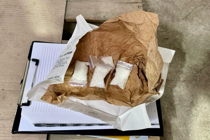 Обшуки провели в Ужгороді та Мукачеві: в області викрили злочинне угруповання – 08