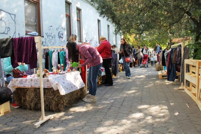 В рамках Дня міста Ужгород відбувся масштабний танцювальний флешмоб – 42