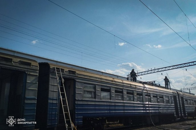 Закарпатцям розповіли, що трапилось в електричці «Сянки-Ужгород-Мукачево» – 01