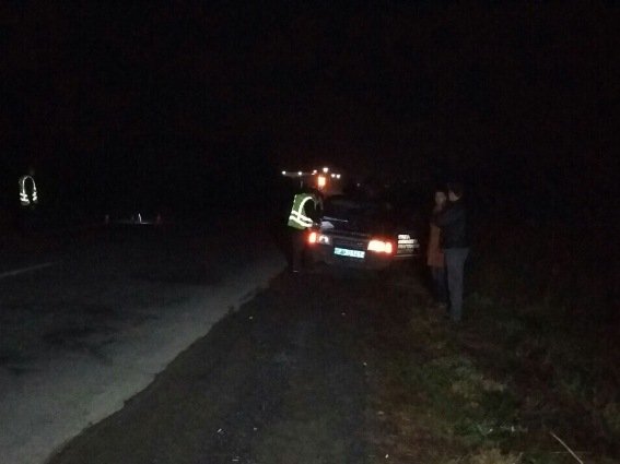 Трагедія на Ужгородщині: під колесами потяга загинула 22-річна дівчина, її 20-річний друг вижив – 02