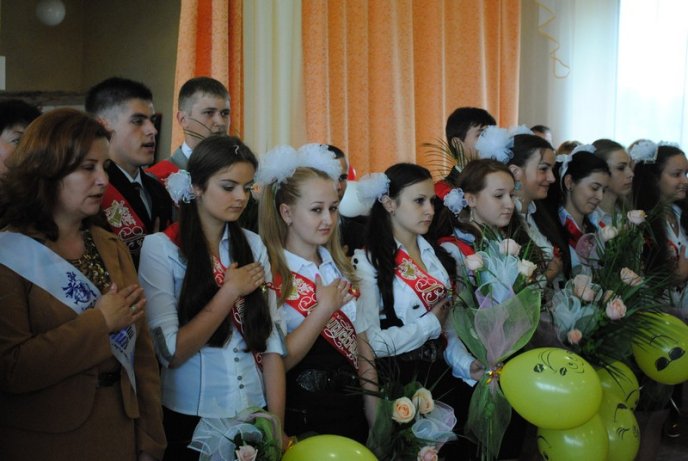 Останній дзвоник в Чинадієві: як це було (ФОТОРЕПОРТАЖ) – 36