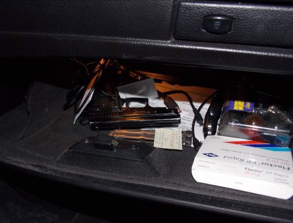 На Закарпатті прикордонники виявили газовий пістолет та набої – 04 На Закарпатті прикордонники виявили газовий пістолет та набої – 04