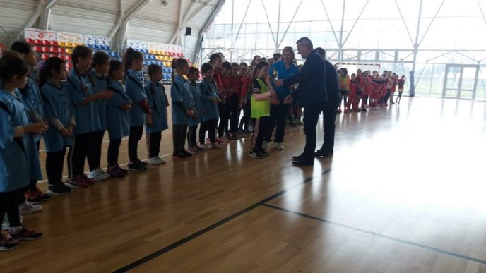 Турнір із гандболу серед дівчат пройшов у Тячеві – 04