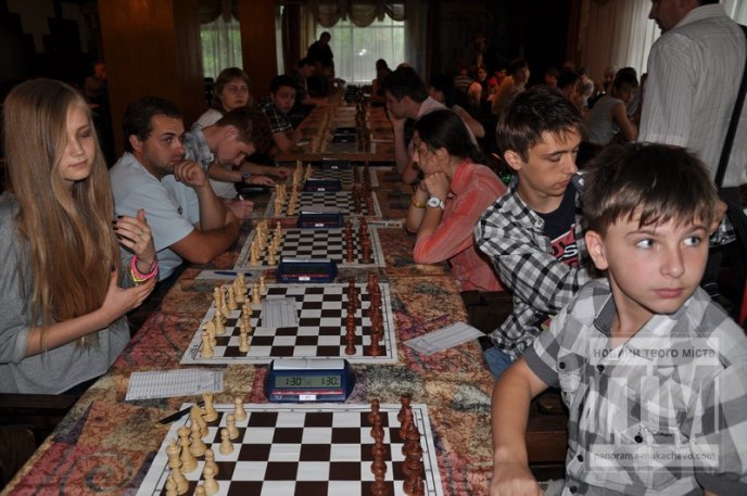У Мукачеві стартував традиційний шаховий фестиваль "Мукачівське літо – 2013" (ФОТО) – 17