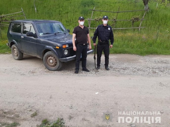 Поліція провела рейди у 7 районах Закарпаття – 02