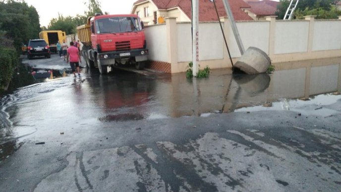 Лівобережжя Ужгорода й досі залишається без води – 04