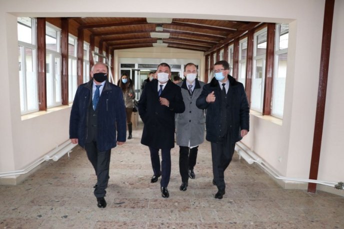 Новий голова ОДА навідався в одну з лікарень області – 02