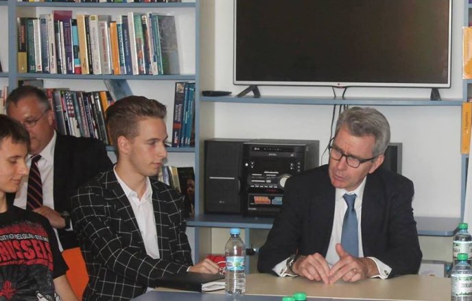 Джеффрі Пайєтт відвідав головну бібліотеку області – 05