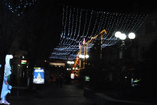 Мукачево готове до зустрічі Нового року: є все, окрім снігу (ФОТОРЕПОРТАЖ) – 03