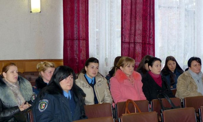 Мукачівські депутати, правоохоронці, прокурори та судді навчались толерантності та правам людини (ФОТО) – 05