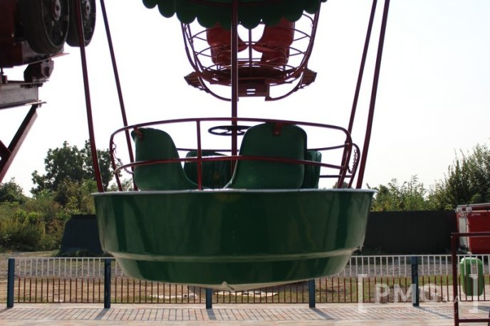 У парку "Перемога" запрацювало оглядове колесо – 03