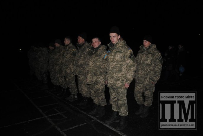 У Мукачеві урочисто зустріли бійців Героїчної 128-ої бригади (ФОТОРЕПОРТАЖ) – 40