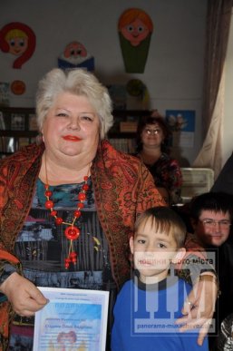 Учні Мукачівської ЗОШ №10 влаштували свято для вихованців ММТ "Інваліди дитинства" (ФОТО) – 24 Учні Мукачівської ЗОШ №10 влаштували свято для вихованців ММТ "Інваліди дитинства" (ФОТО) – 24