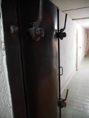 В Ужгороді готують укриття для людей у разі надзвичайних ситуацій – 09