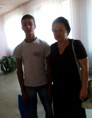 ЗМІ розповіли шокуючу історію хлопчини-інваліда з Мукачівщини та як над ним знущались – 01