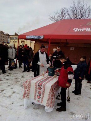 Мукачівські рятувальники встановили пожежно-рятувальний пост – 04