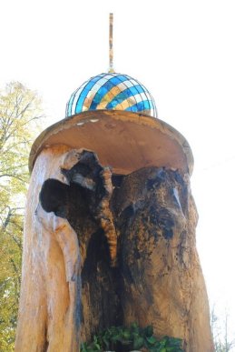 На Закарпатті облаштували унікальну капличку, якій понад 300 років – 03