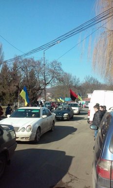 На Іршавщині проводжали в останню дорогу загиблого бійця АТО Юрія Короля (ФОТО) – 03