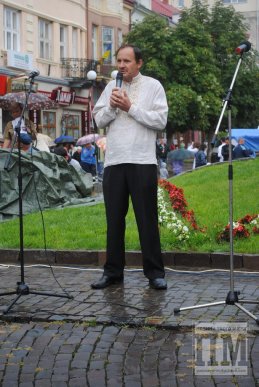 У Мукачеві до Дня Незалежності пройшов традиційний Парад вишиванок (ФОТОРЕПОРТАЖ) – 02