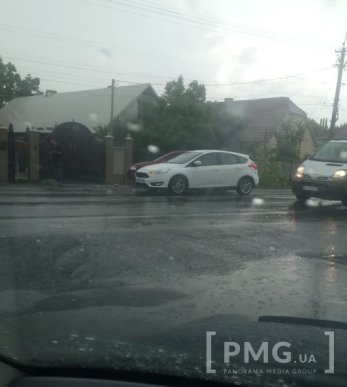 На трасі Київ-Чоп утворилися затори через ДТП у Ракошині – 01 На трасі Київ-Чоп утворилися затори через ДТП у Ракошині – 01