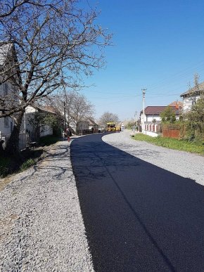 На Іршавщині взялися за дорогу, яку не ремонтували 25 років – 04