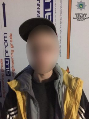 У центральній частині Ужгорода ввечері виник конфлікт – 05