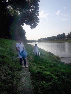 В обласному центрі біля річки Уж труять гризунів – 02